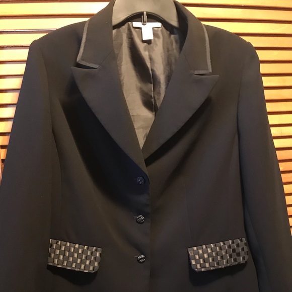 Dress Barn Black Blazer - Picture 3 of 8